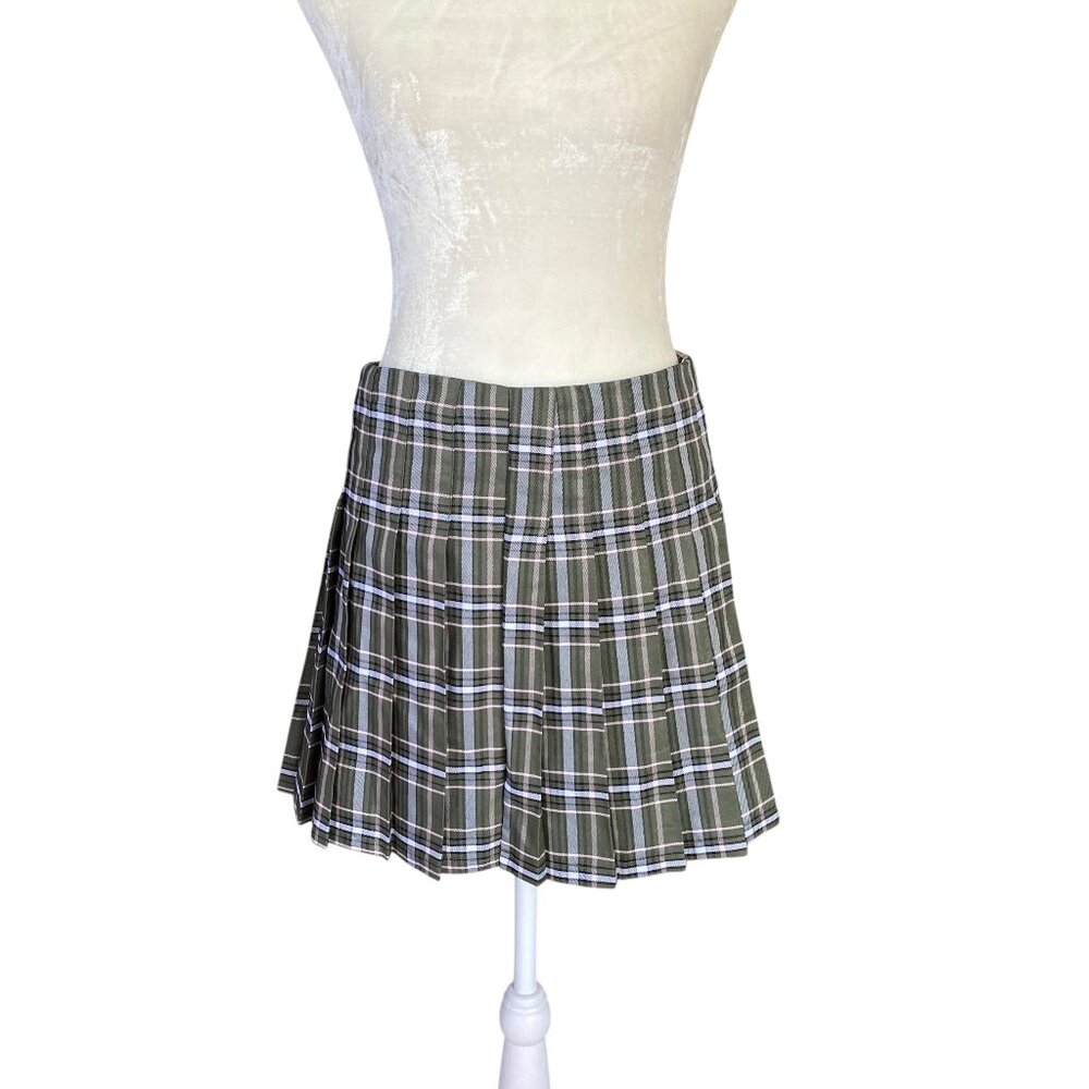 No Boundaries juniors M 7-9 green and white plaid pleated school girl mini skirt
